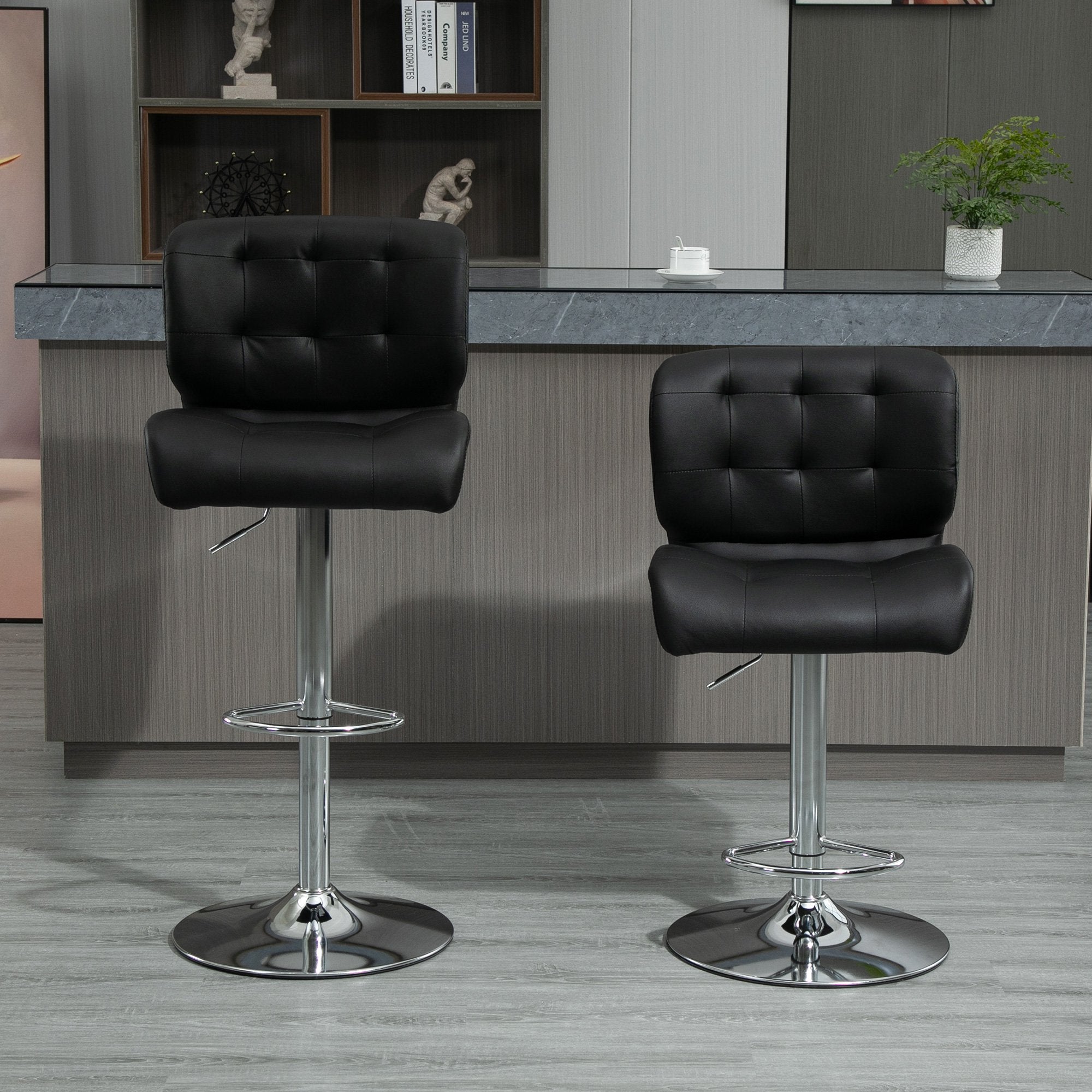 HOMCOM Bar stools Set of 2 Adjustable Height Swivel Bar Chairs with